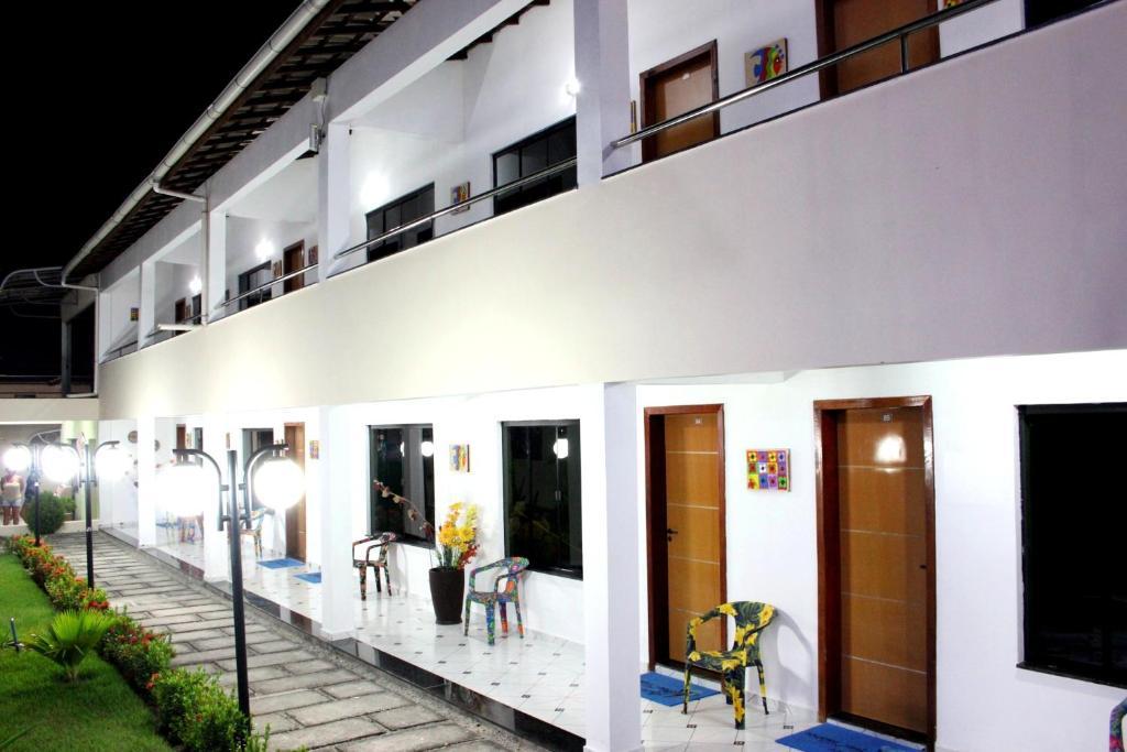 Oyo Apart Hotel Veleiros Santa Cruz Cabrália Exterior foto